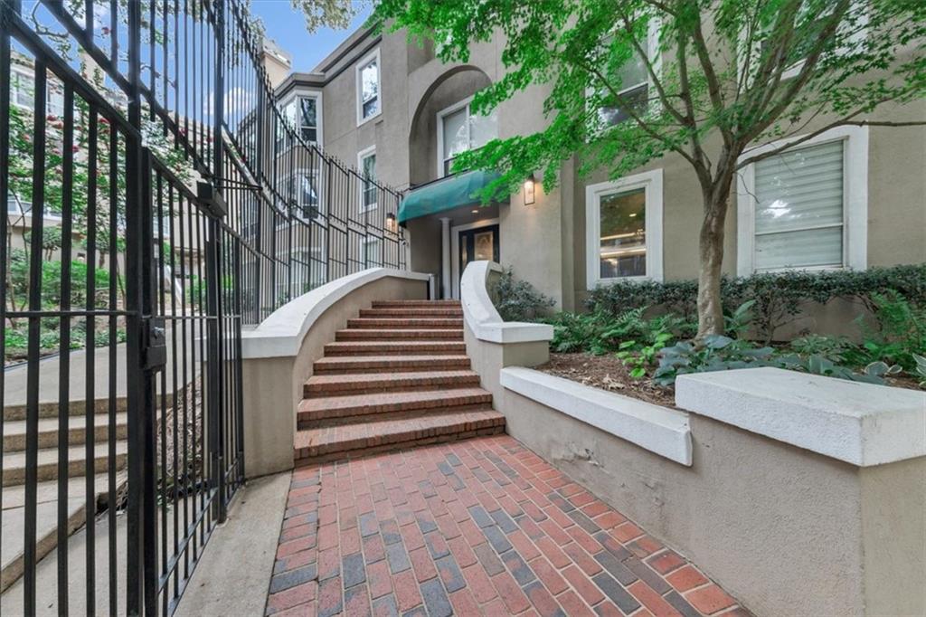 244 13th Street NE 103