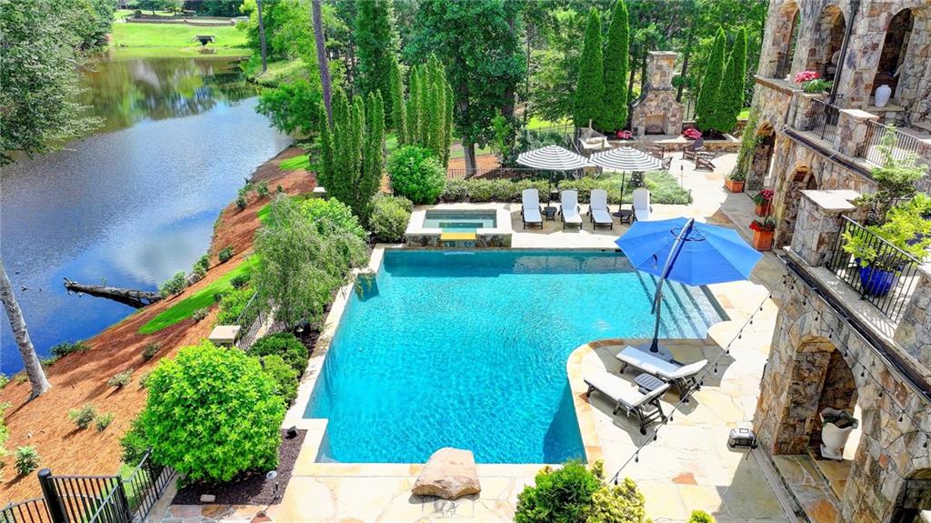 4745 Cuyahoga Cove