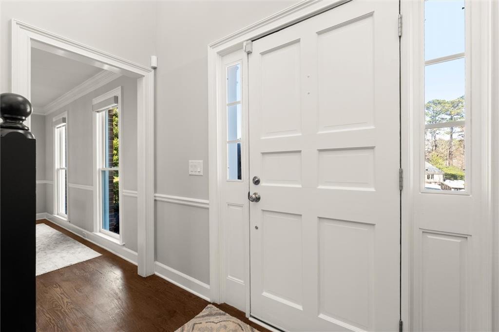 600 Willow Knoll Drive SE