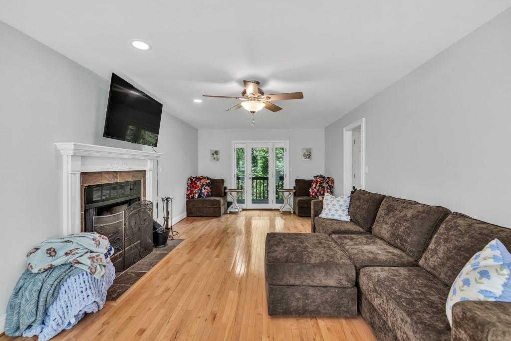 1972 Tanglewood Drive, Snellville, Georgia image 12