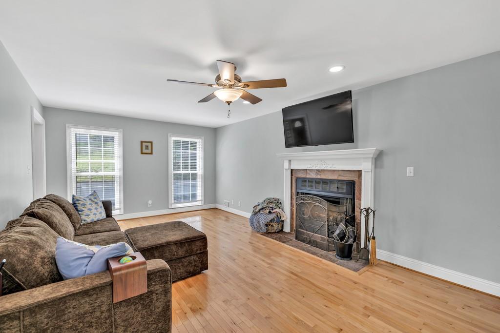 1972 Tanglewood Drive, Snellville, Georgia image 14