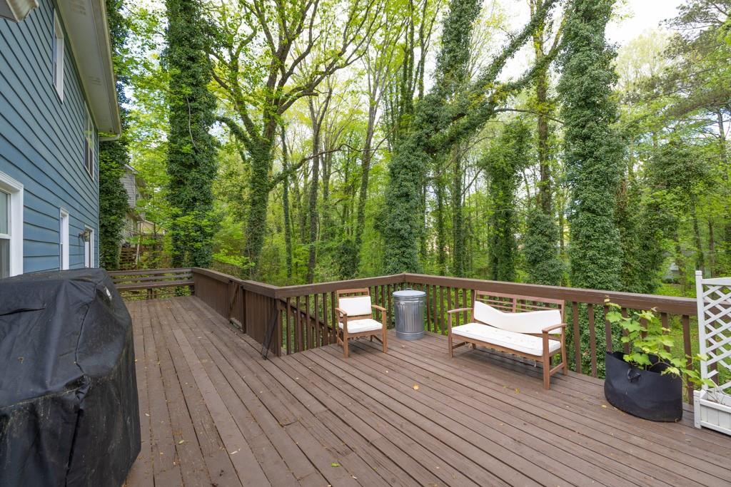 1972 Tanglewood Drive, Snellville, Georgia image 40