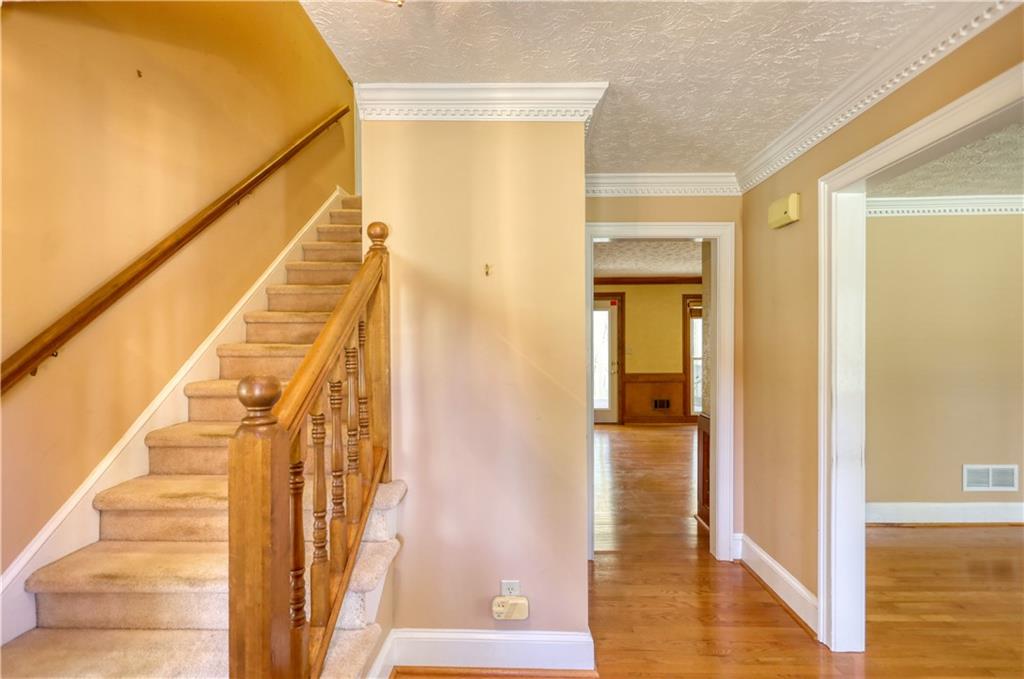 4814 Riveredge Cove, Snellville, Georgia image 3