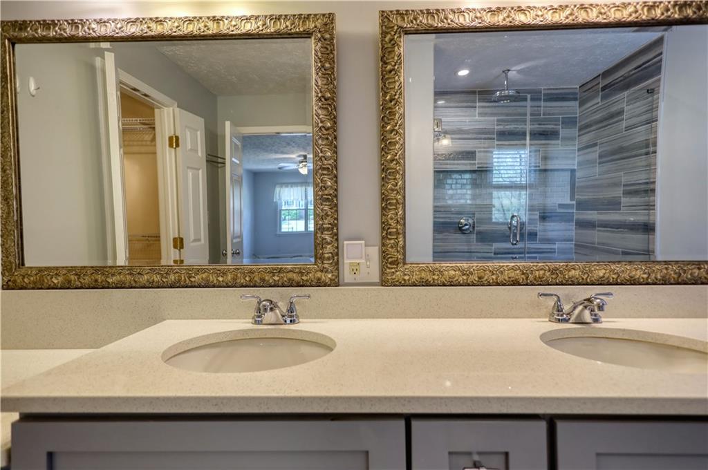4814 Riveredge Cove, Snellville, Georgia image 25