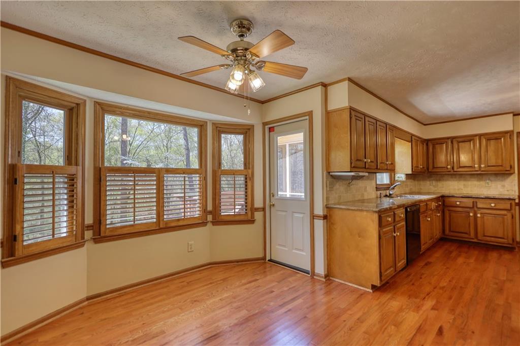 4814 Riveredge Cove, Snellville, Georgia image 14