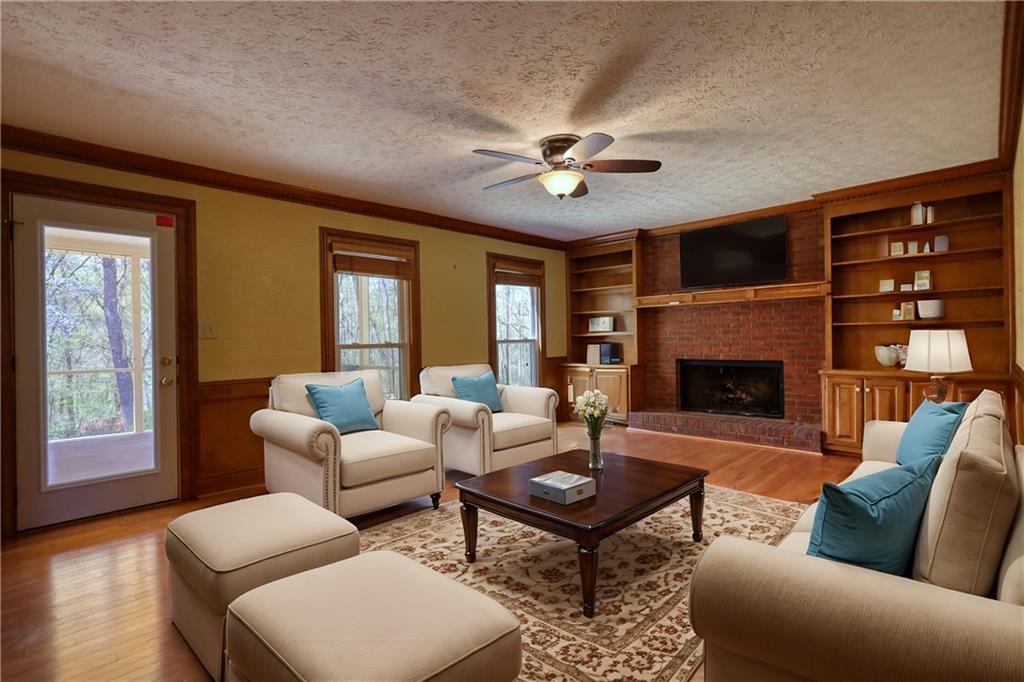 4814 Riveredge Cove, Snellville, Georgia image 7