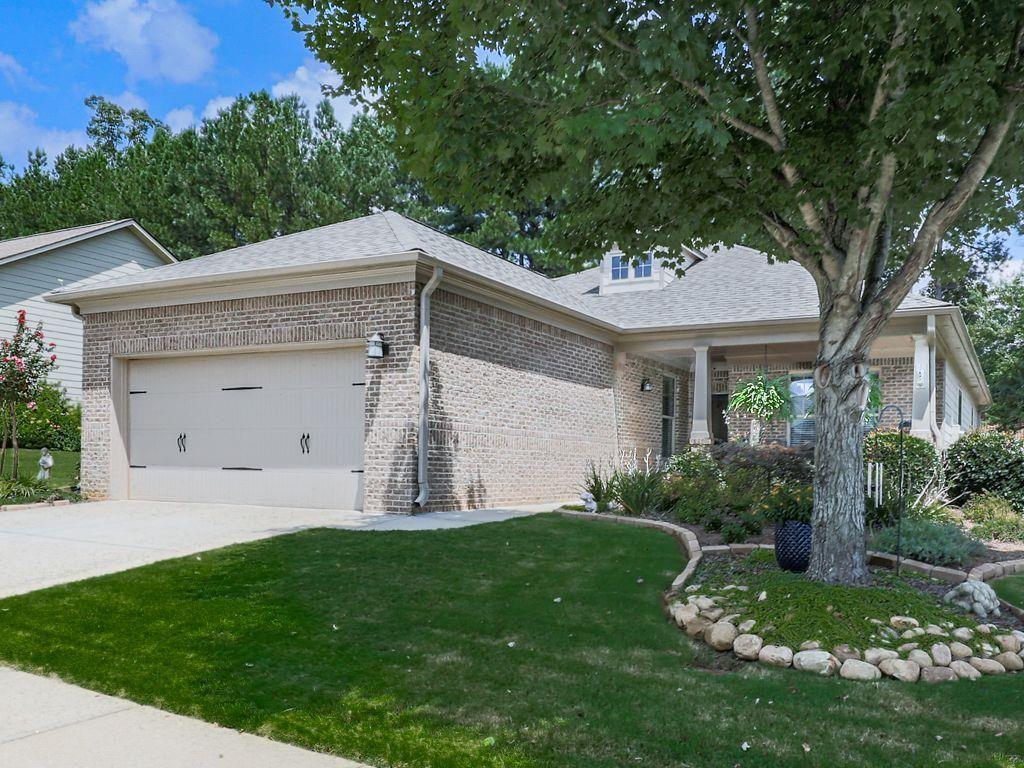 421 Larkspur Drive