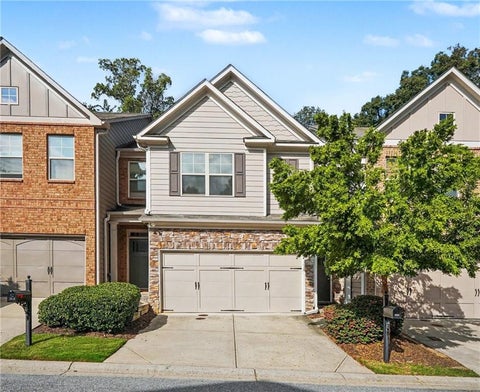 Townhouse For Sale - 5034 White Oak Street<br/> Smyrna, GA 30080