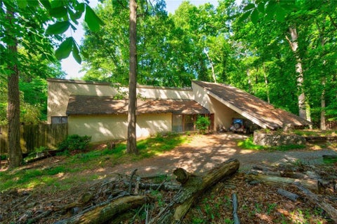 Homes For Sale - 1265 Summit Road<br/> Milton, GA 30004