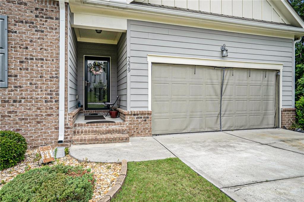 7229 Deering Court