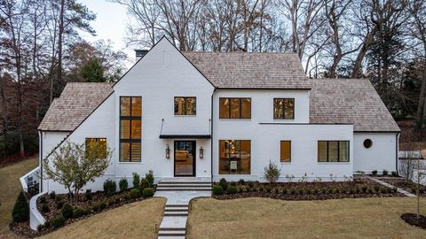 Photo of 2983 Habersham Court NW, Atlanta, GA 30305 (MLS # 7543868)