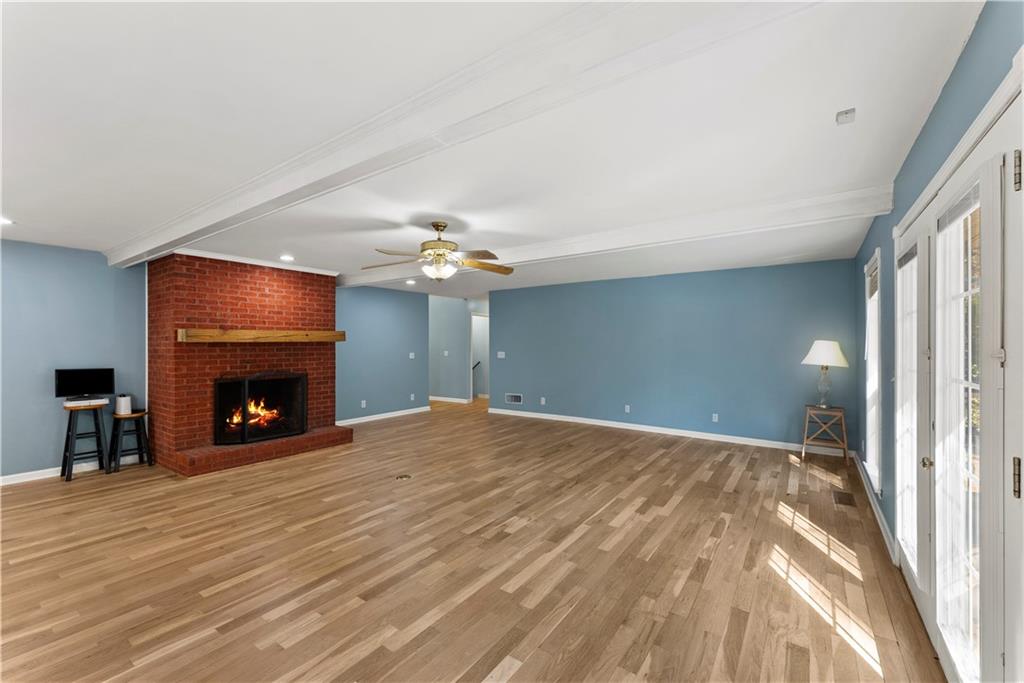 5478 Flakes Mill Road