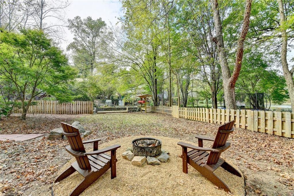 5004 Delverton Court