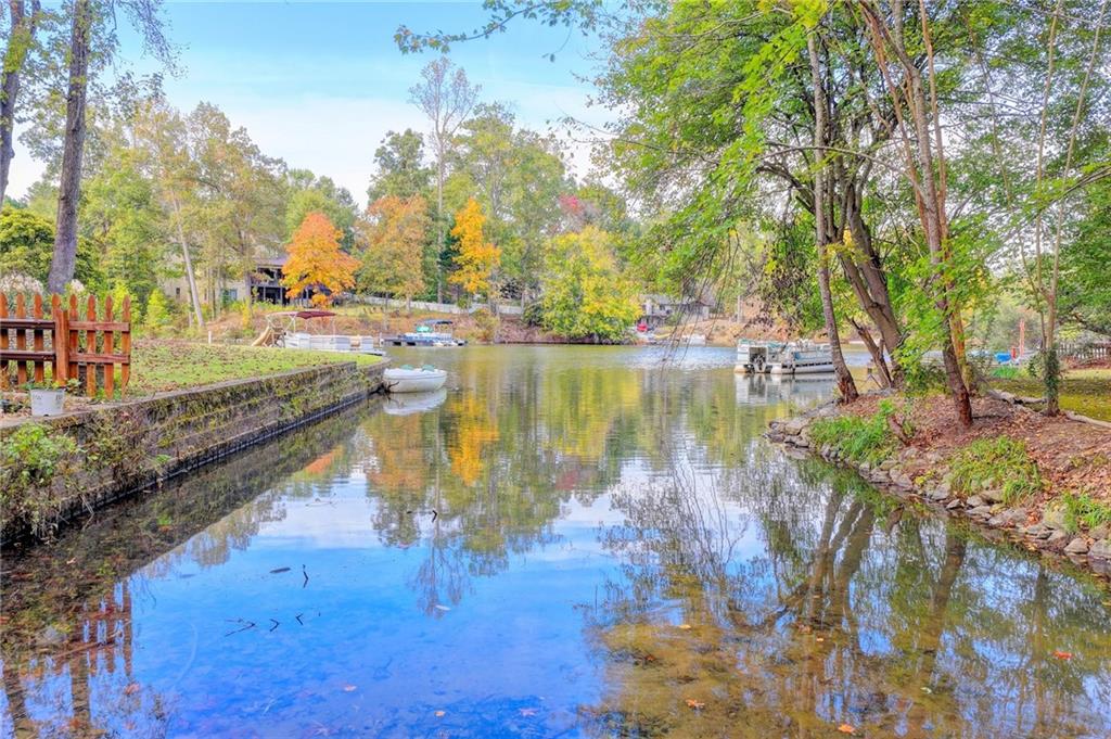 5004 Delverton Court