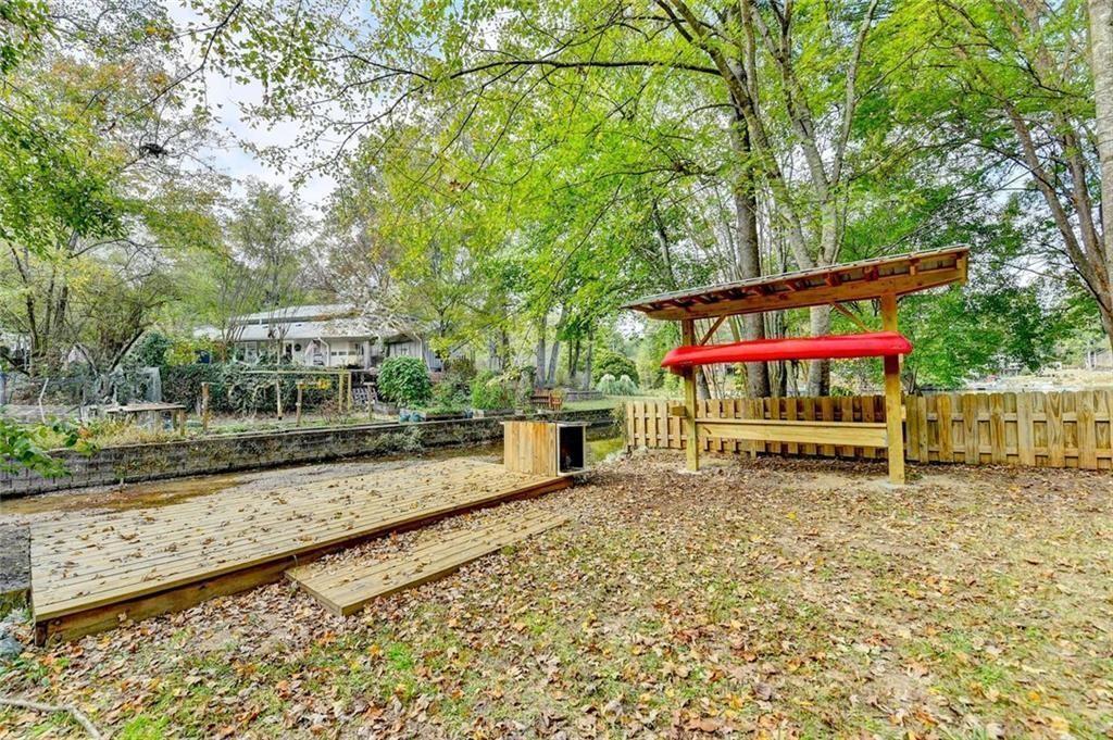 5004 Delverton Court