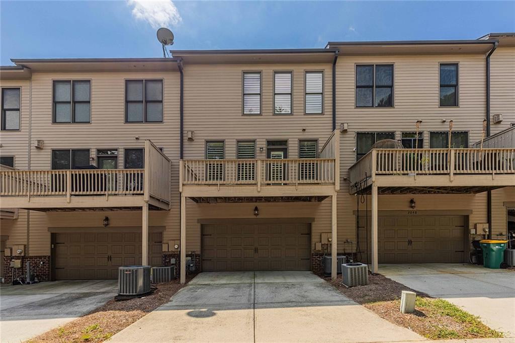 2046 Heathermere Way