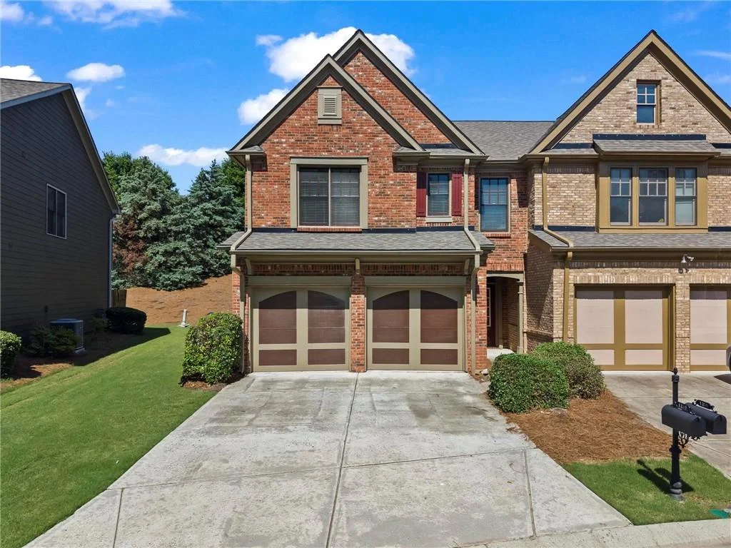 1340 Winshire Cove