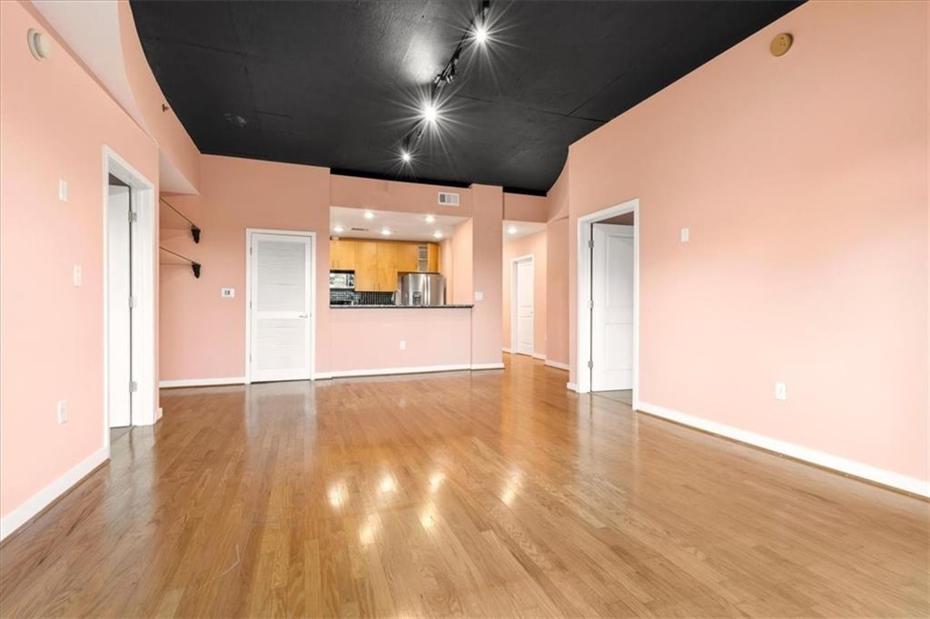 250 Pharr Road NE 213