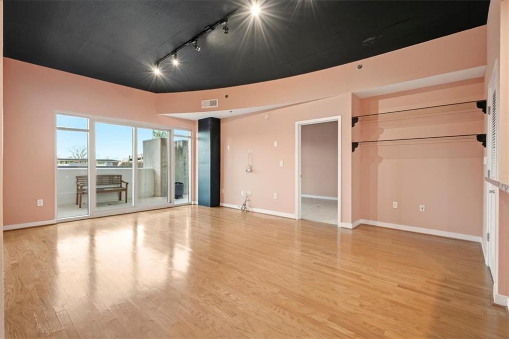 250 Pharr Road NE 213