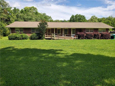 Homes For Sale - 7564 Ball Ground Highway<br/> Ball Ground, GA 30107