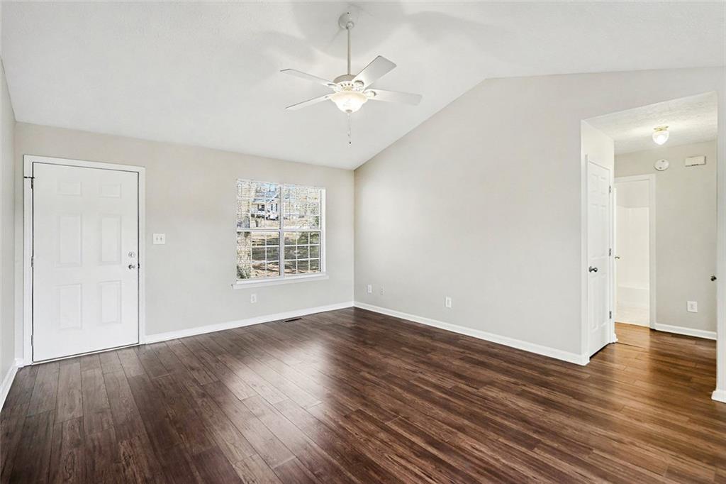 33 Peach Forest Place