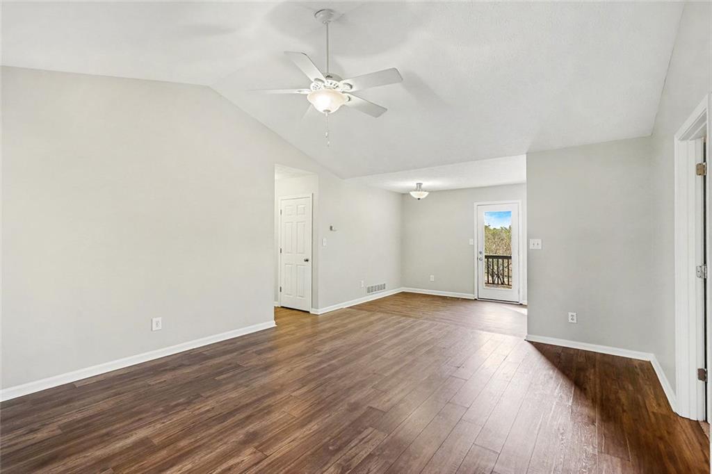 33 Peach Forest Place