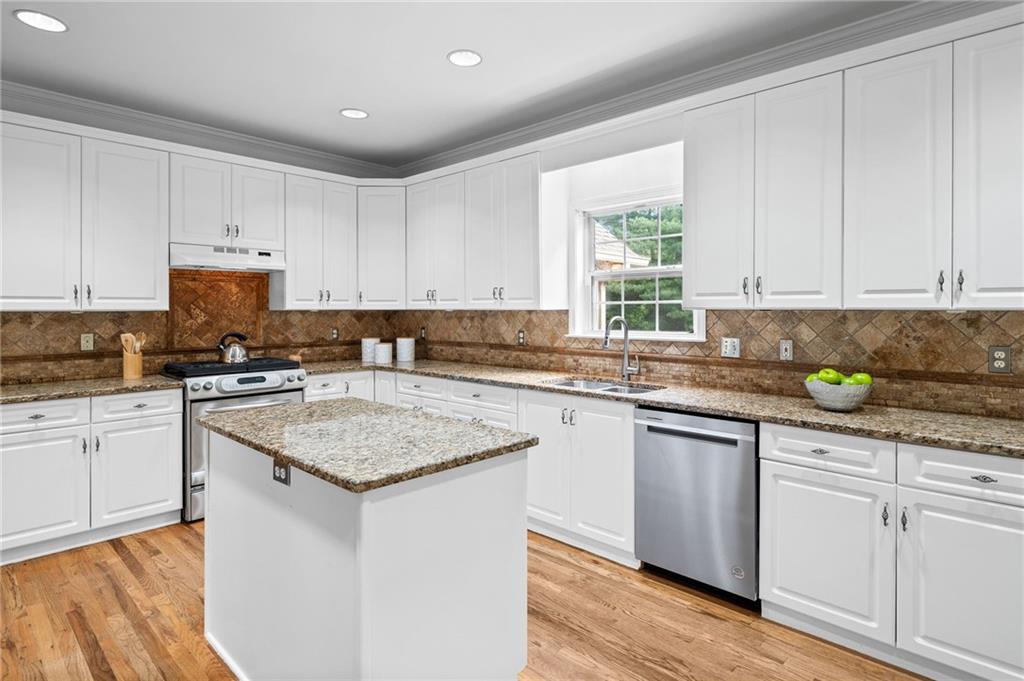 5247 Hayden Farms Drive, Powder Springs, Georgia image 13