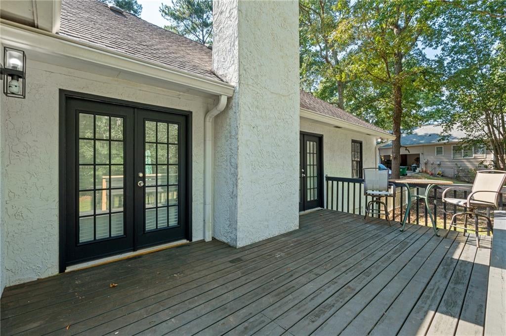 215 Clearview Circle