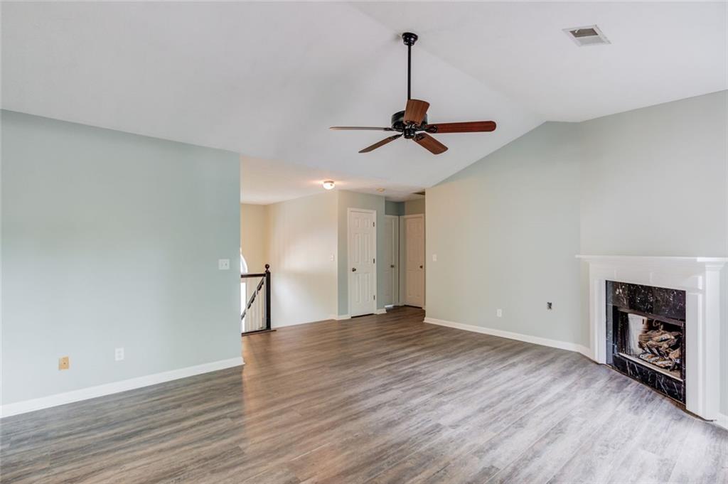 1448 Earlham Lane