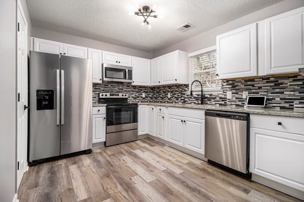 Yorktowne Place - Residential