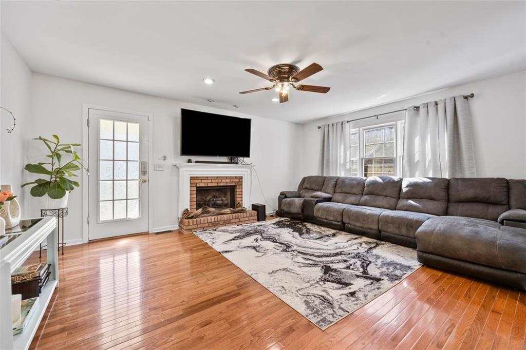 327 Swan Drive, Hiram, Georgia image 11