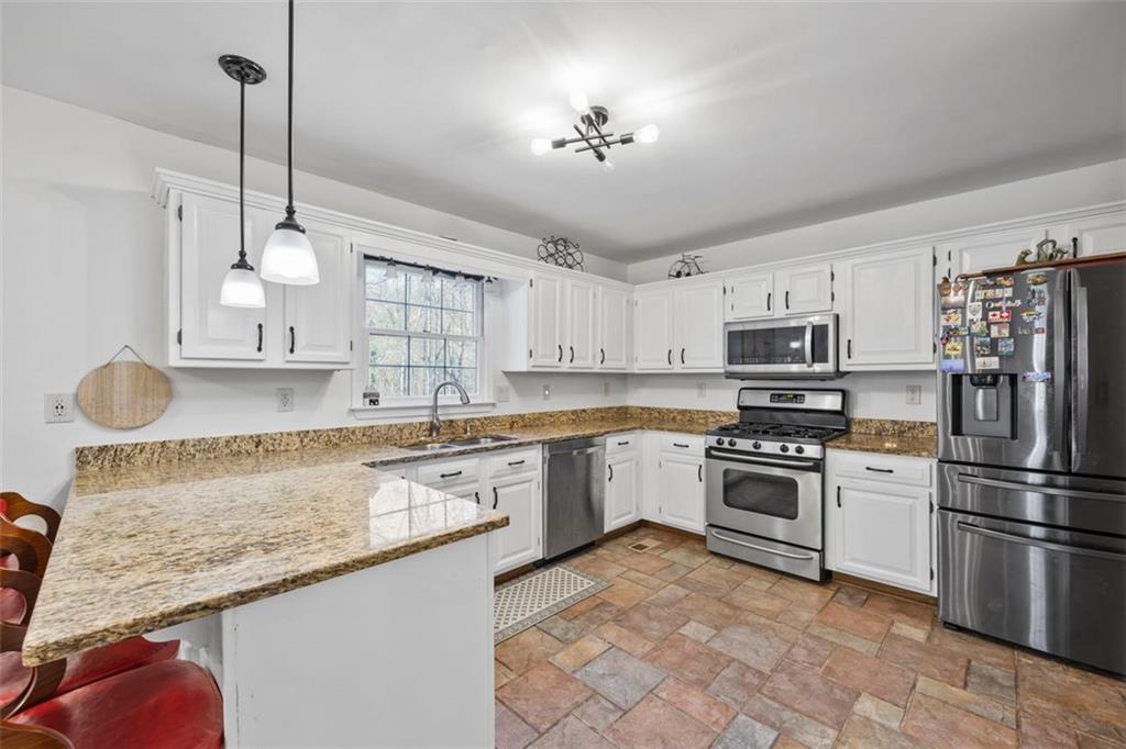 327 Swan Drive, Hiram, Georgia image 8