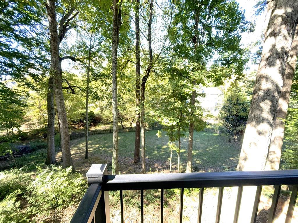 Hampton Woods - Residential