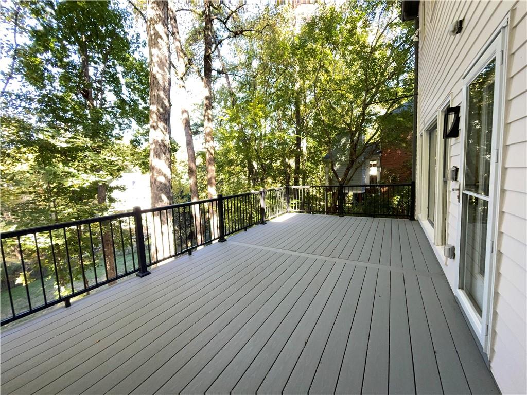 Hampton Woods - Residential