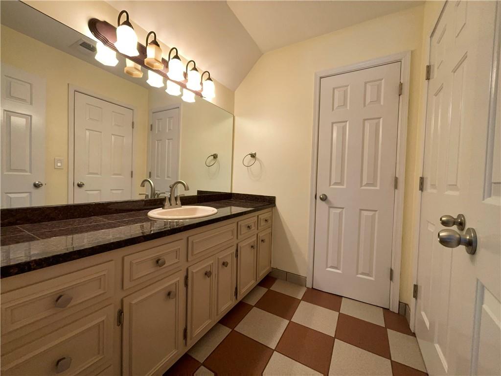 Hampton Woods - Residential
