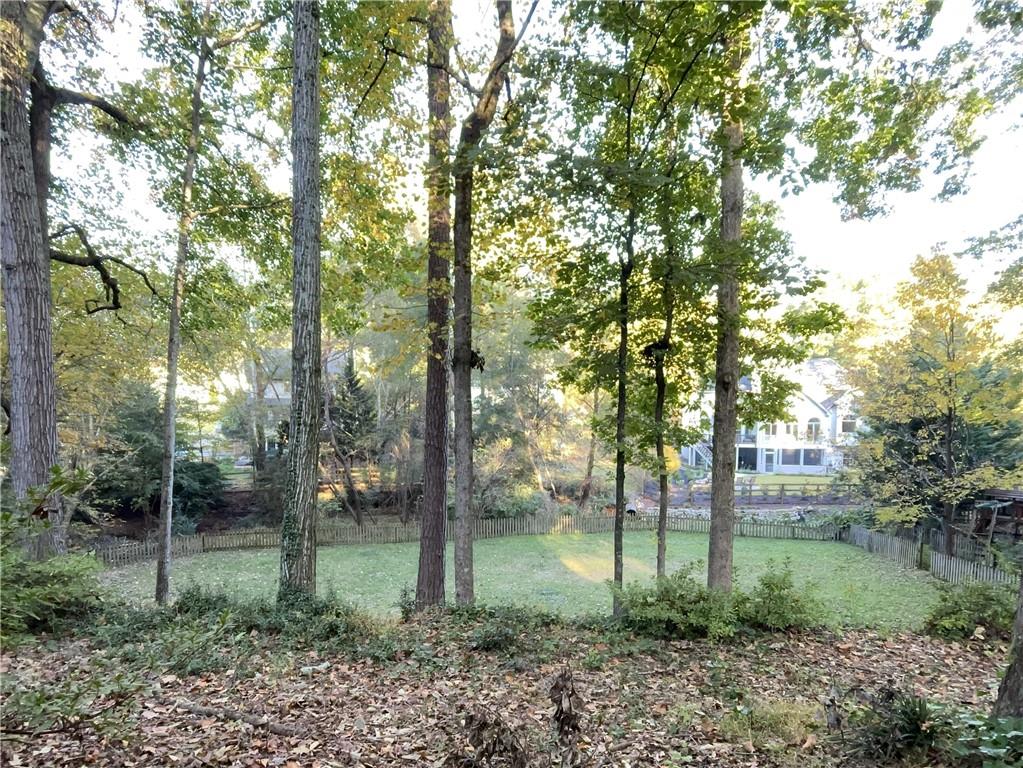 Hampton Woods - Residential