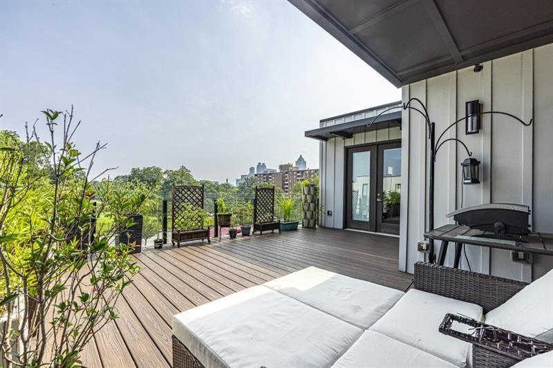 131 City View Court NE