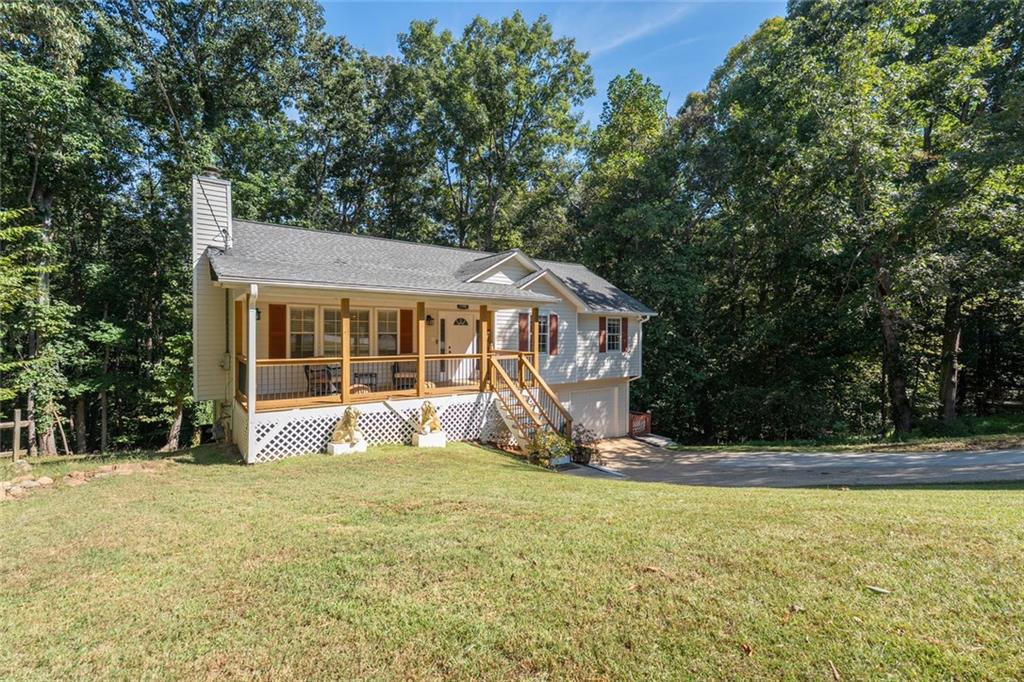 1590 Kimberly Place