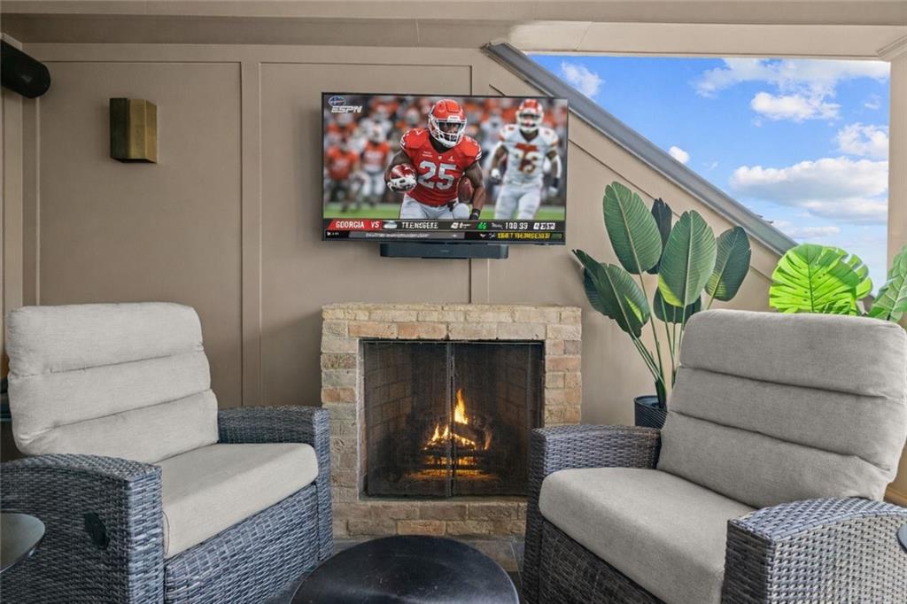 2763 Paces Lookout Lane SE 8