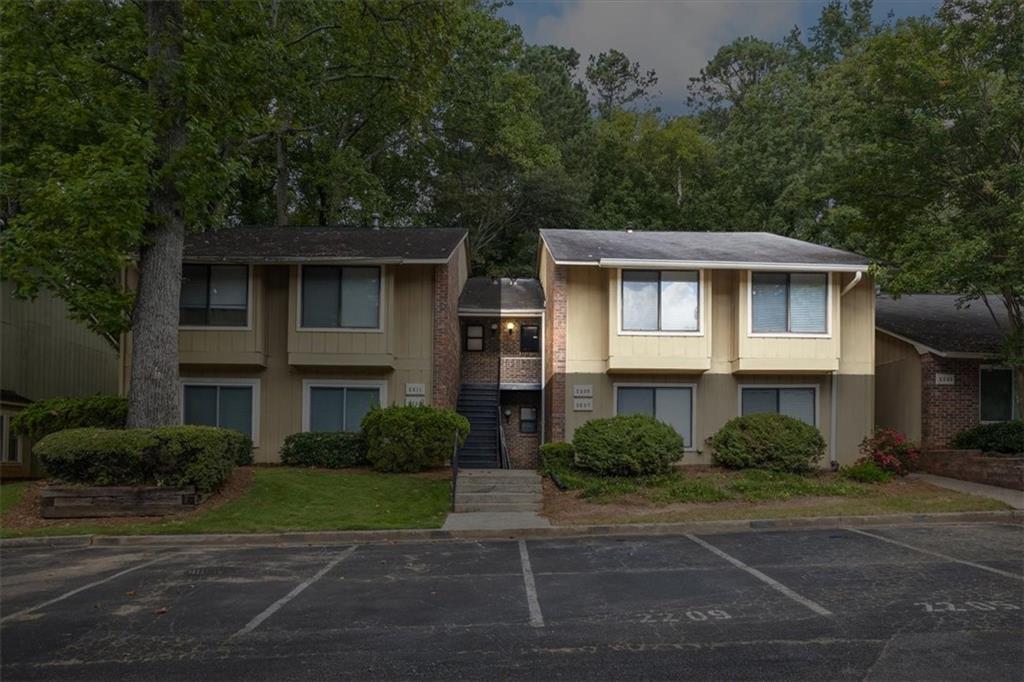 Covered Bridge - Residential Lease