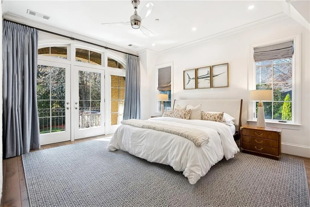 Atlanta, Georgia 30327, United States, 5 Bedrooms Bedrooms, ,7 BathroomsBathrooms,Residential,Active,250045