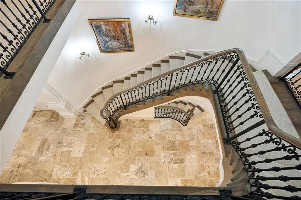 Atlanta, Georgia 30327, United States, 5 Bedrooms Bedrooms, ,7 BathroomsBathrooms,Residential,Active,250045