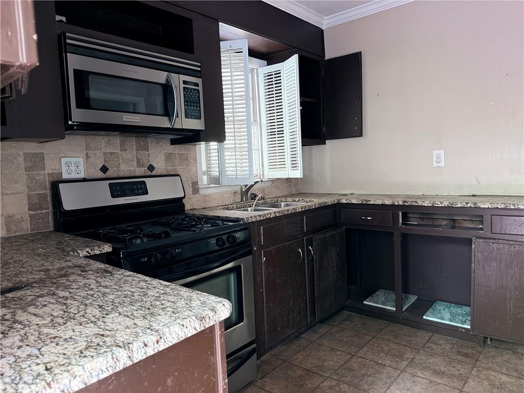 3049 Collier Drive NW