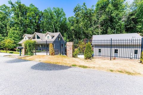 A home in Flowery Branch