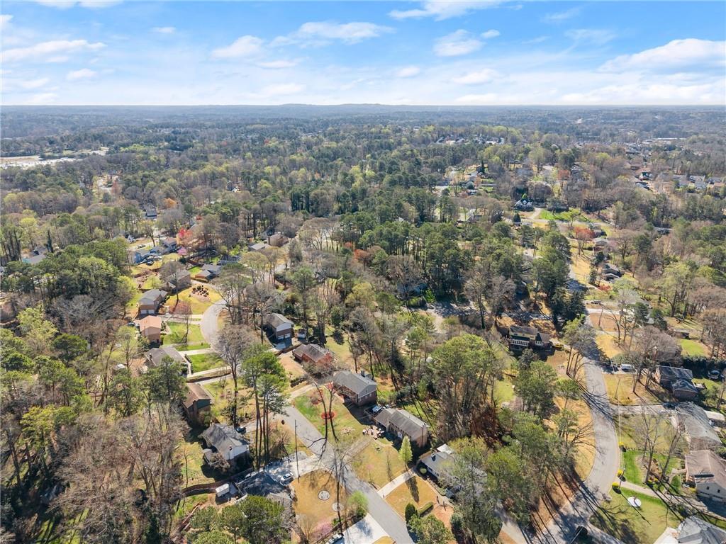 4076 Shady Circle, Lilburn, Georgia image 49