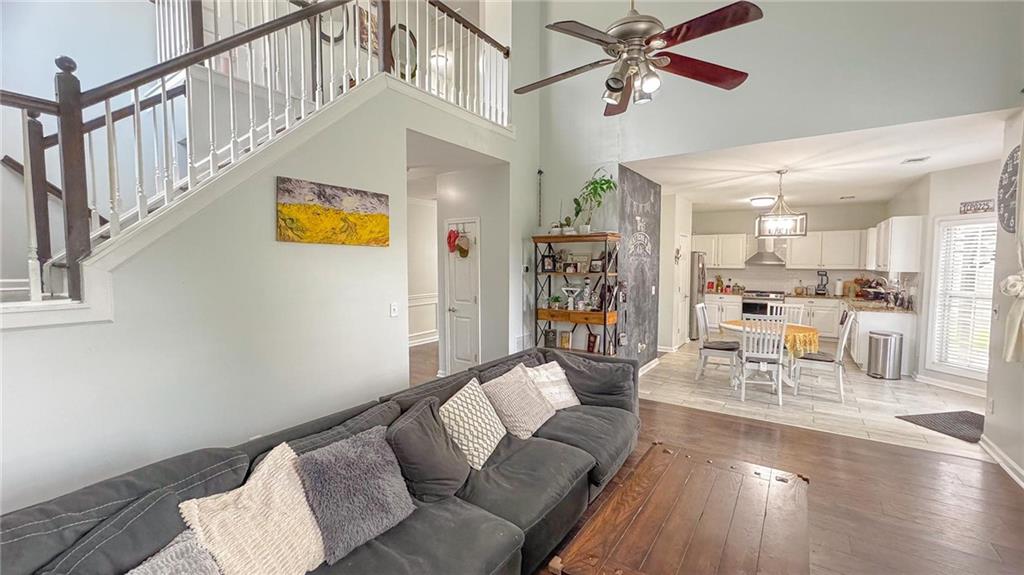 2144 Beacon Crest Drive Dr, Buford, Georgia image 9