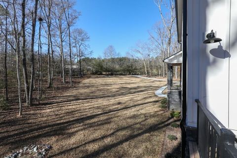 A home in Toccoa