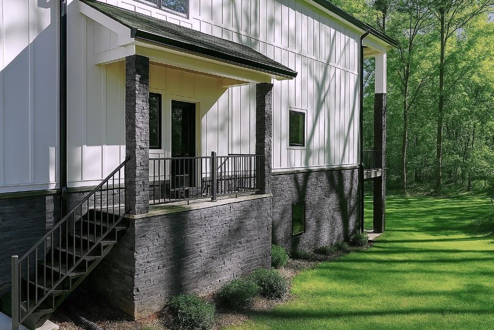 221 Dragonfly Cove