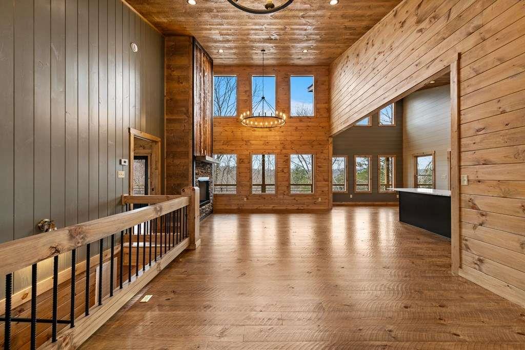 416 Windy Valley Trail