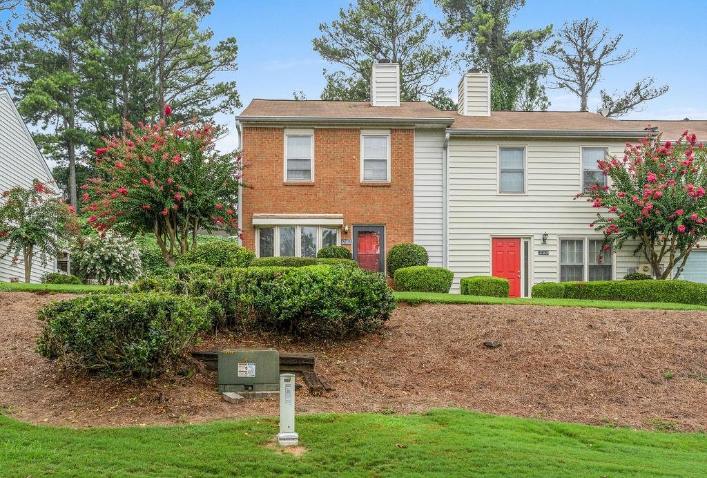 Holcombs Crossing - Residential